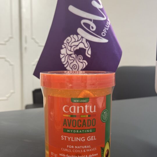 ژل تقویتی کنـتو Cantu با روغن کرچک سیاه جامائیکایی